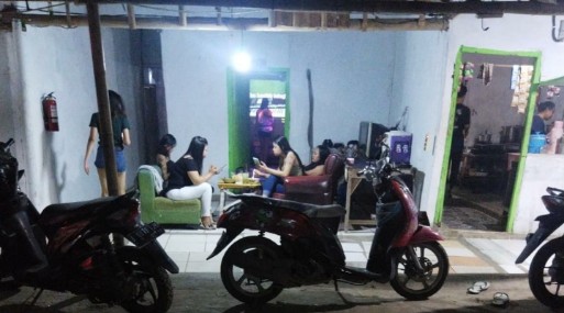 Hiburan Malam Bebas Miras Beroperasi Di Pasar Kemis Tangerang Pena Banten